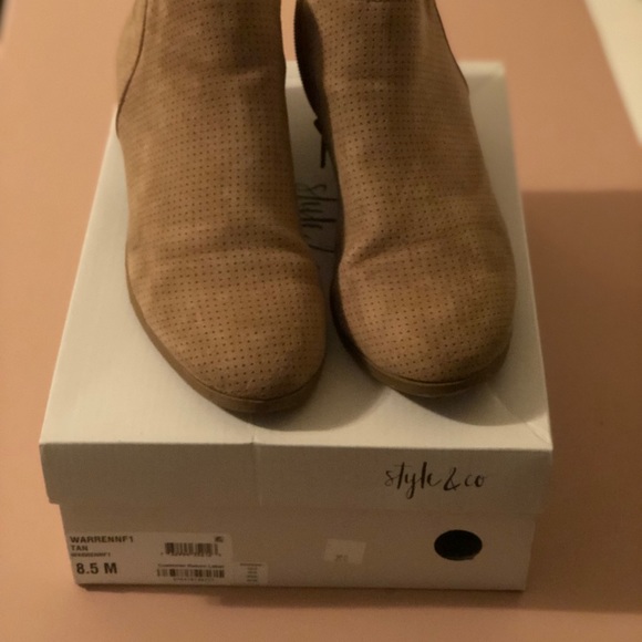 Booties - Picture 4 of 4